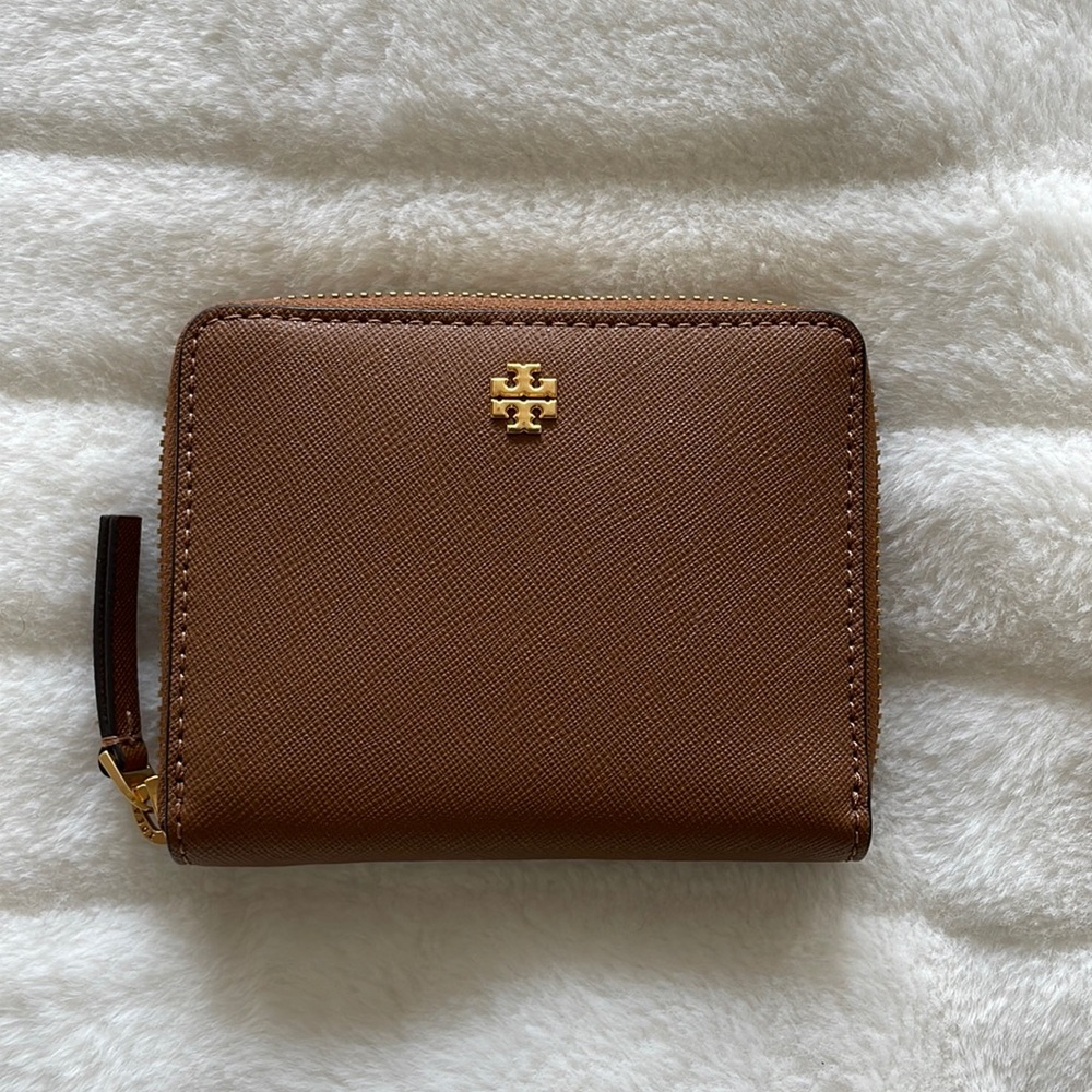 Tory Burch zip around wallet